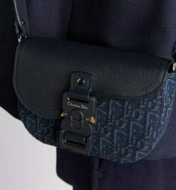 Picture of Dior Mens Bags _SKUfw239336924fw